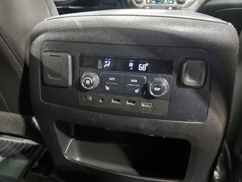 Used 2017 GMC Yukon XL Denali w/ Open Road Package AWD/4WD image 25