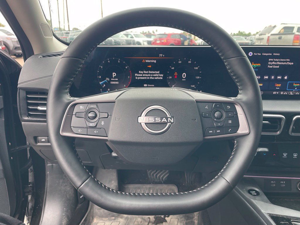Used 2026 Nissan Sentra SV w/ SV Convenience Package FWD image 7
