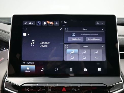 Used 2025 Jeep Compass Limited AWD/4WD image 23