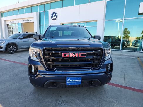 Used 2020 GMC Sierra 1500 Elevation w/ Elevation Value Package image 2