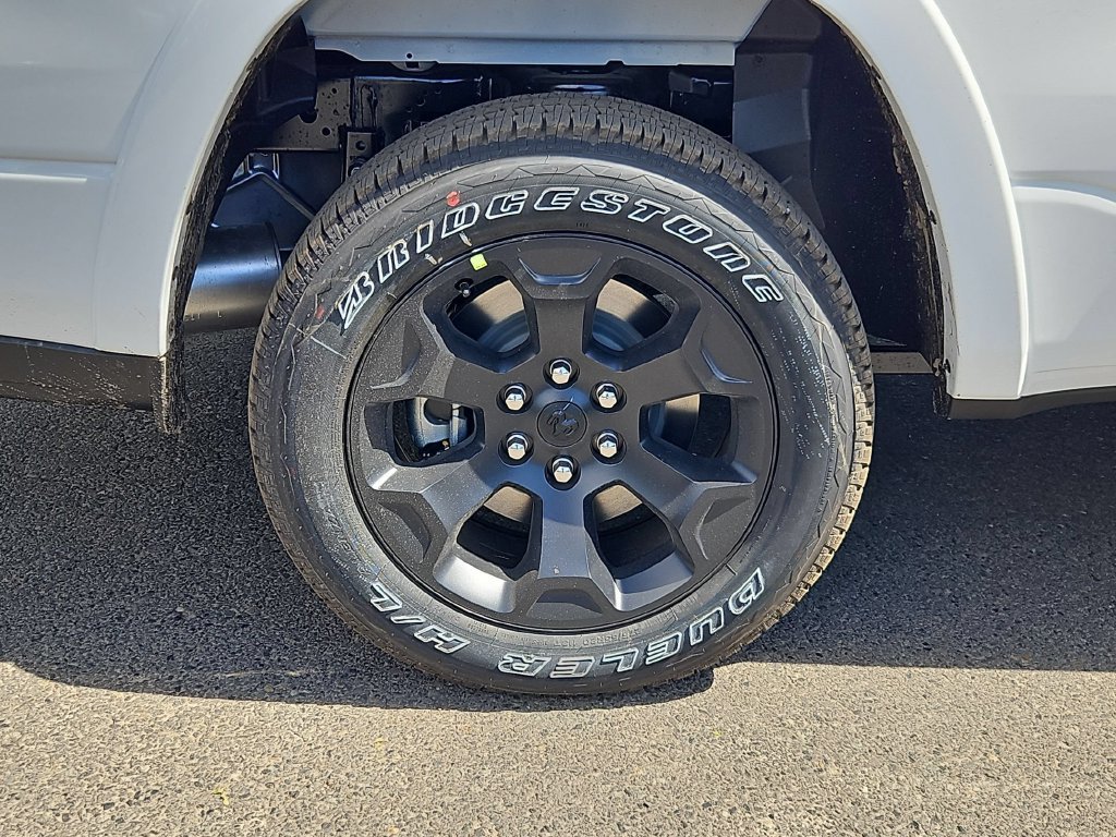 New 2026 RAM 1500 Big Horn AWD/4WD image 9