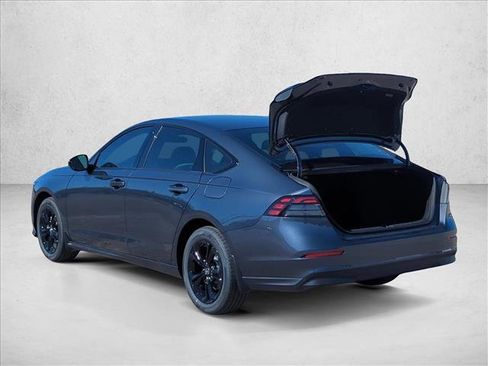 New 2025 Honda Accord SE image 9