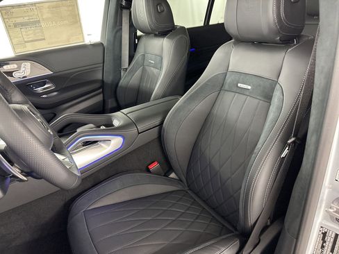 New 2026 Mercedes-Benz GLS 63 AMG 4MATIC image 22