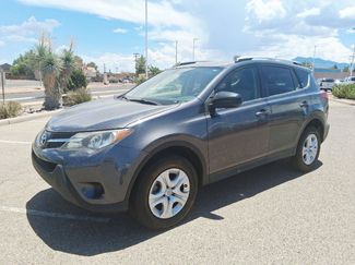 Used 2015 Toyota RAV4 LE FWD video 1