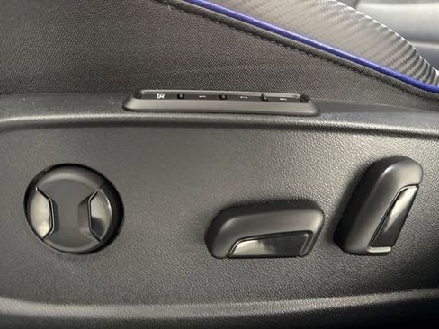 Used 2024 Volkswagen Golf R 2.0T image 18