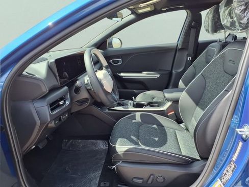 New 2025 Kia K4 GT-Line w/ GT-Line Sunroof Package image 17