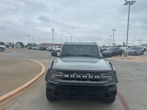 Used 2023 Ford Bronco Big Bend image 2