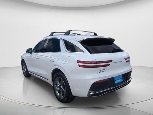 Used 2026 Genesis GV70 2.5T Advanced AWD/4WD image 7