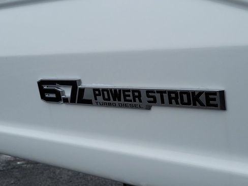 New 2026 Ford F550 4x4 Regular Cab Super Duty image 9