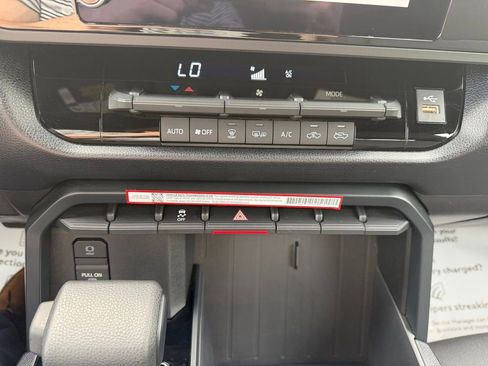 Certified 2025 Toyota Tundra SR AWD/4WD image 21