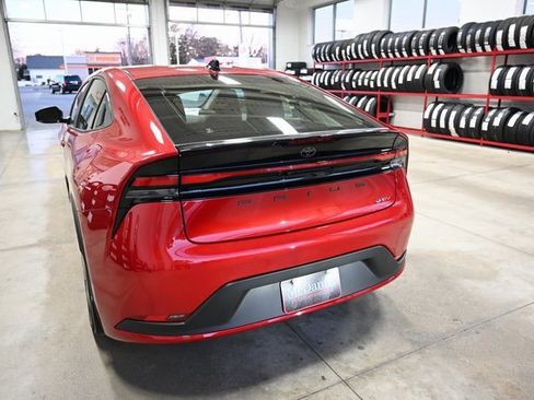 New 2026 Toyota Prius LE image 7