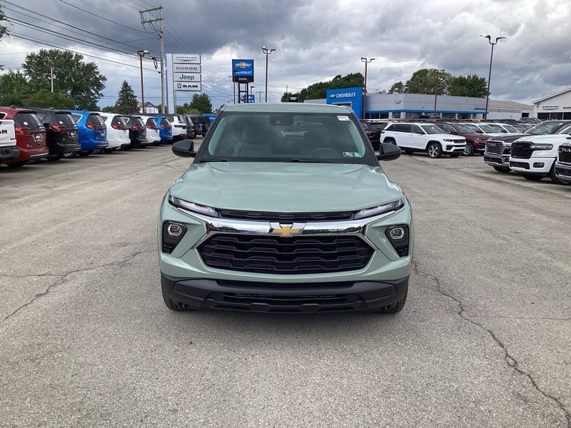 New 2026 Chevrolet TrailBlazer LS w/ LS Convenience Package AWD/4WD image 2