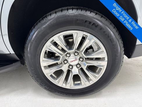 Used 2025 GMC Yukon Denali image 7