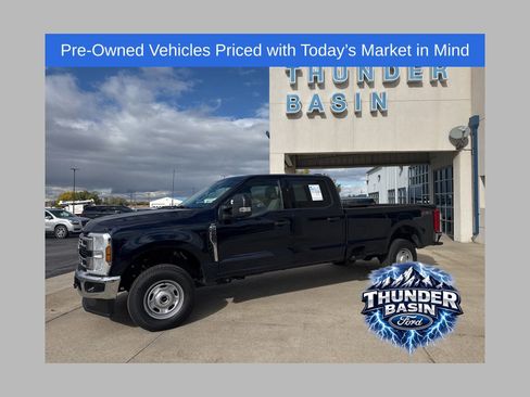Used 2025 Ford F250 XLT image 1