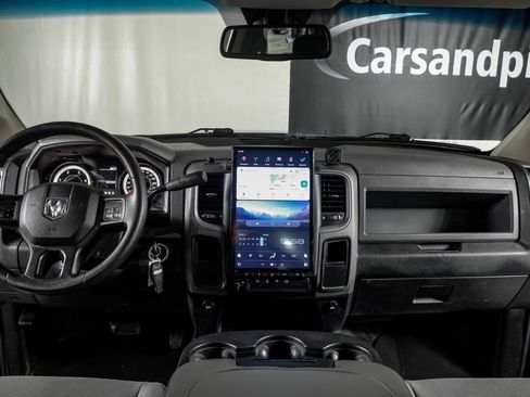 Used 2018 RAM 2500 Tradesman w/ Chrome Appearance Group AWD/4WD image 14