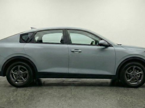 Used 2025 Kia K4 FWD image 11