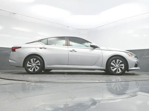 Used 2021 Nissan Altima 2.5 S image 36