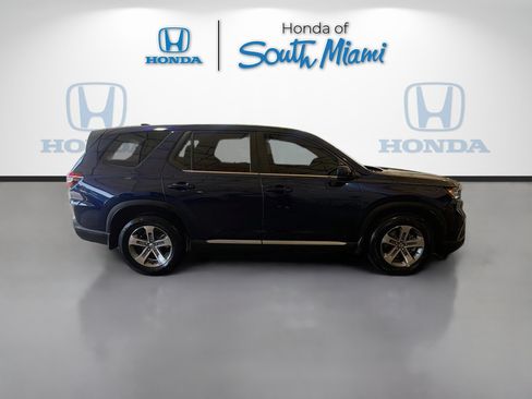 Used 2024 Honda Pilot EX-L image 8