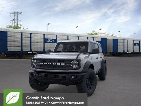 New 2026 Ford Bronco Big Bend w/ Black Diamond Package AWD/4WD image 3