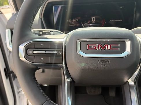 New 2027 GMC Terrain Elevation w/ Elevation Premium Package AWD/4WD image 16