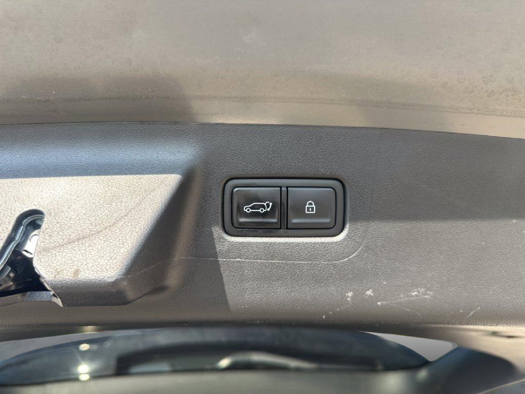 Used 2024 Hyundai Santa Fe SE FWD image 24