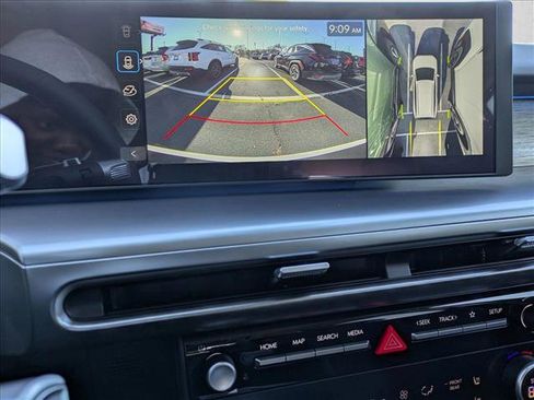 New 2026 Hyundai Ioniq 9 Limited image 14