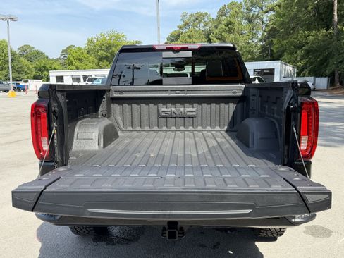 New 2026 GMC Sierra 1500 AT4X AWD/4WD image 4
