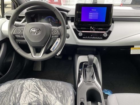New 2026 Toyota Corolla SE AWD/4WD image 7