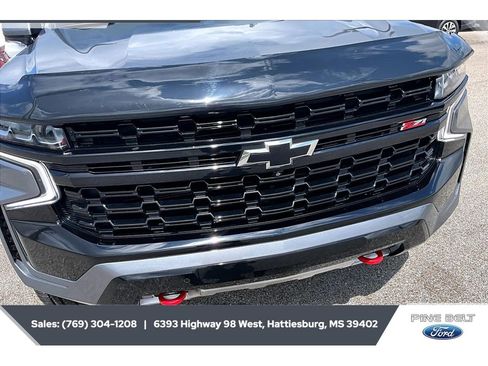 Used 2021 Chevrolet Tahoe Z71 w/ Z71 Signature Package AWD/4WD image 22