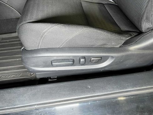 Used 2016 Honda Accord EX image 21