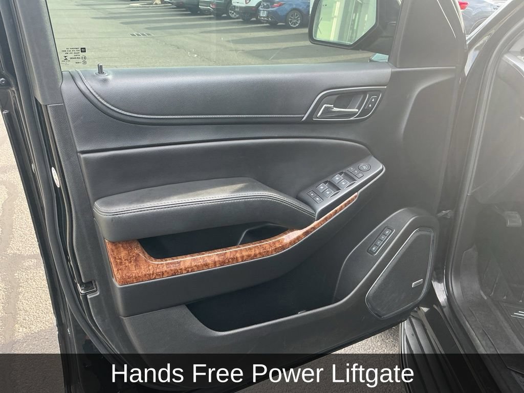 Used 2018 Chevrolet Tahoe Premier w/ RST Edition AWD/4WD image 19