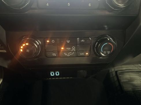 Used 2019 Ford F250 XLT w/ XLT Value Package AWD/4WD image 21