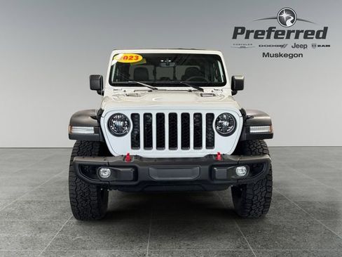 Used 2023 Jeep Gladiator Rubicon w/ LED Lighting Group AWD/4WD image 11