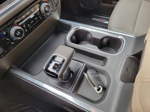 Used 2024 Chevrolet Silverado 1500 LTZ w/ Technology Package AWD/4WD image 21