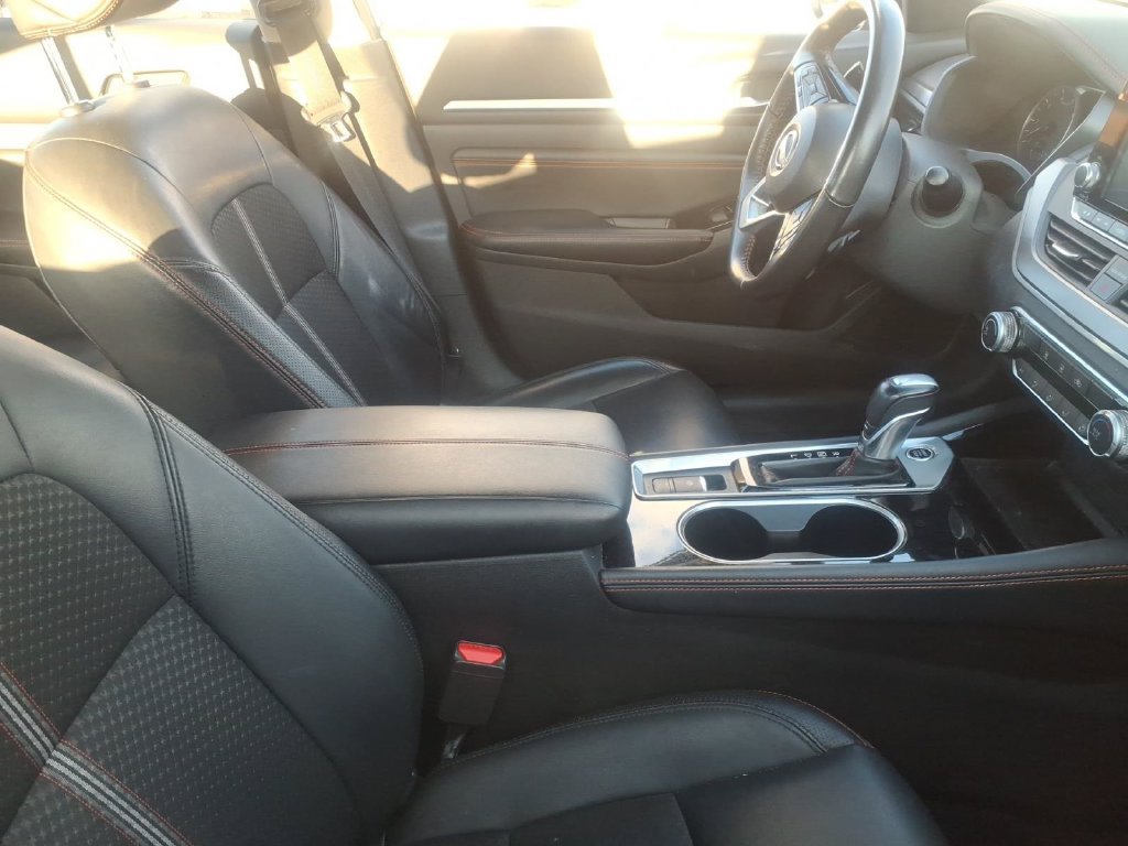 Certified 2023 Nissan Altima 2.5 SR AWD/4WD image 8