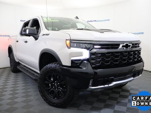 Used 2026 Chevrolet Silverado 1500 ZR2 w/ Dark Appearance Package image 2