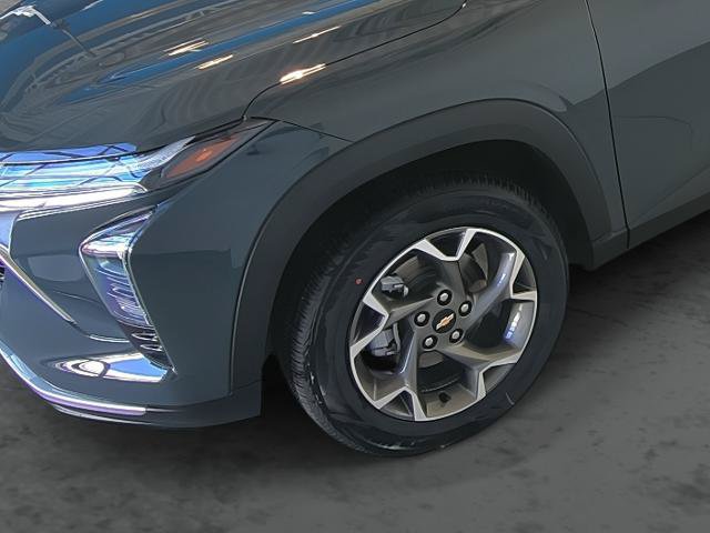New 2026 Chevrolet Trax LT w/ LT Convenience Package FWD image 7