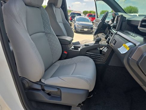 New 2026 Toyota Tacoma SR5 AWD/4WD image 30