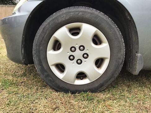 Used 2008 Chrysler PT Cruiser LX image 24