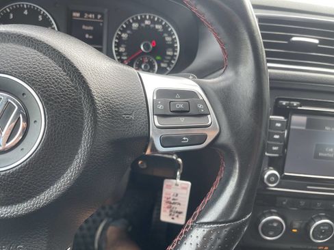 Used 2013 Volkswagen Jetta GLI Autobahn image 33