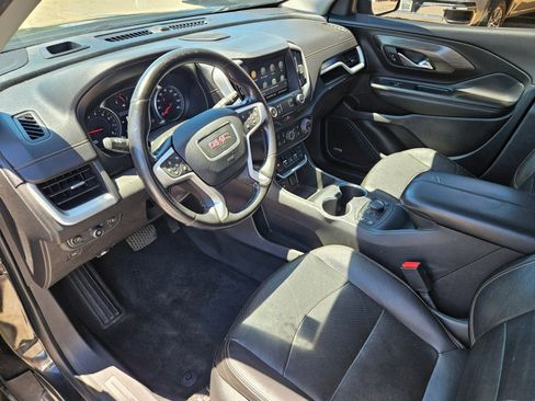 Used 2021 GMC Terrain SLT w/ Infotainment Package II FWD image 11