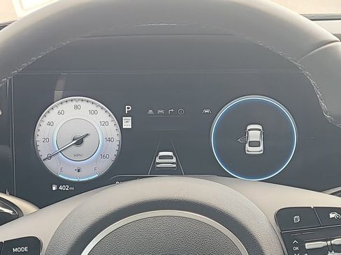 Used 2025 Hyundai Elantra Limited FWD image 23