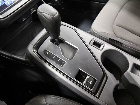 Used 2024 Subaru Crosstrek 2.0i AWD/4WD image 24