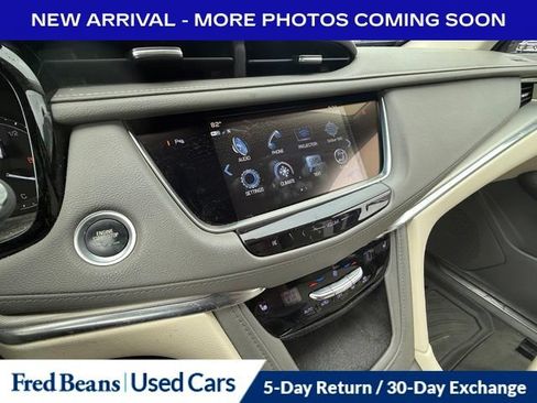 Used 2019 Cadillac XT5 Luxury FWD image 16