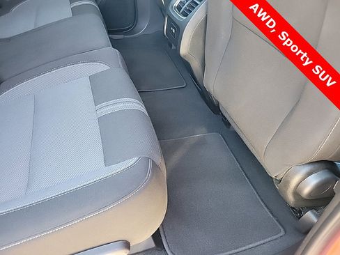 Used 2023 Chevrolet Blazer LT image 38