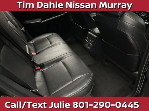 Used 2024 Subaru Solterra AWD/4WD image 17