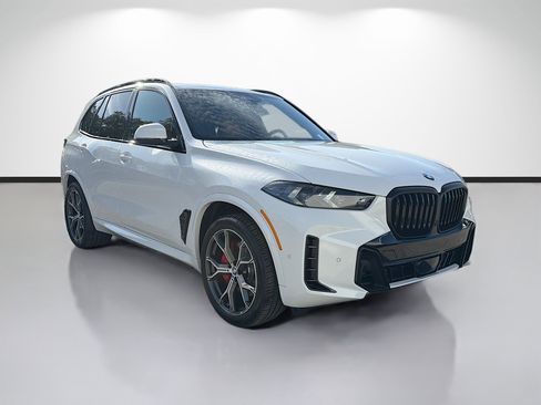 New 2026 BMW X5 sDrive40i w/ M Sport Package RWD image 1