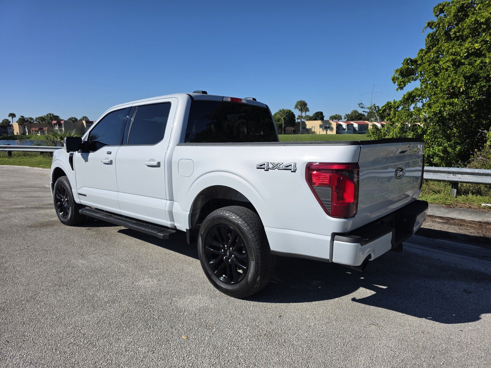 Used 2025 Ford F150 XLT w/ Equipment Group 303A High AWD/4WD image 2