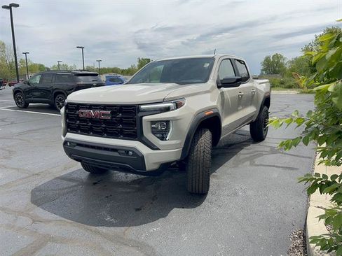 New 2026 GMC Canyon Elevation w/ Convenience Package AWD/4WD image 3