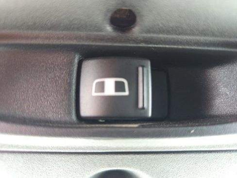 Used 2012 RAM 3500 SLT image 41